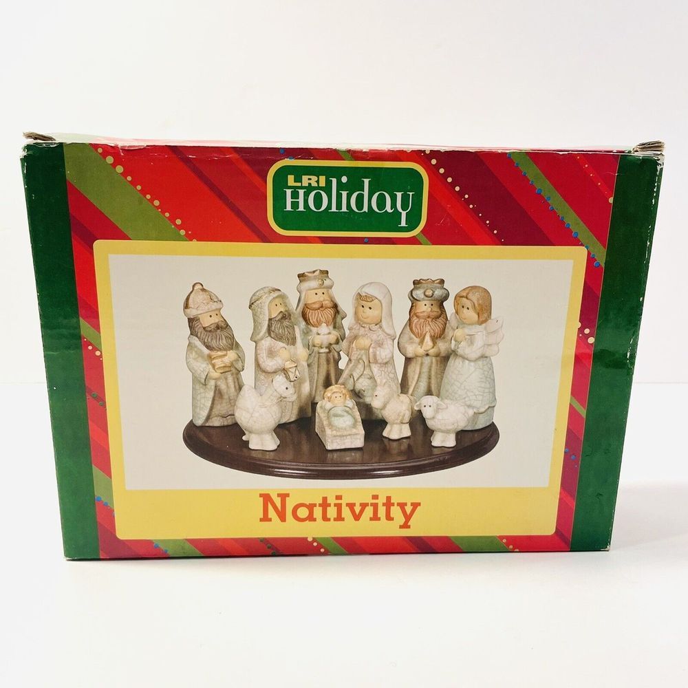 Christmas Vintage LRI Holiday Nativity Scene 10 Piece With Wooden‎ Base